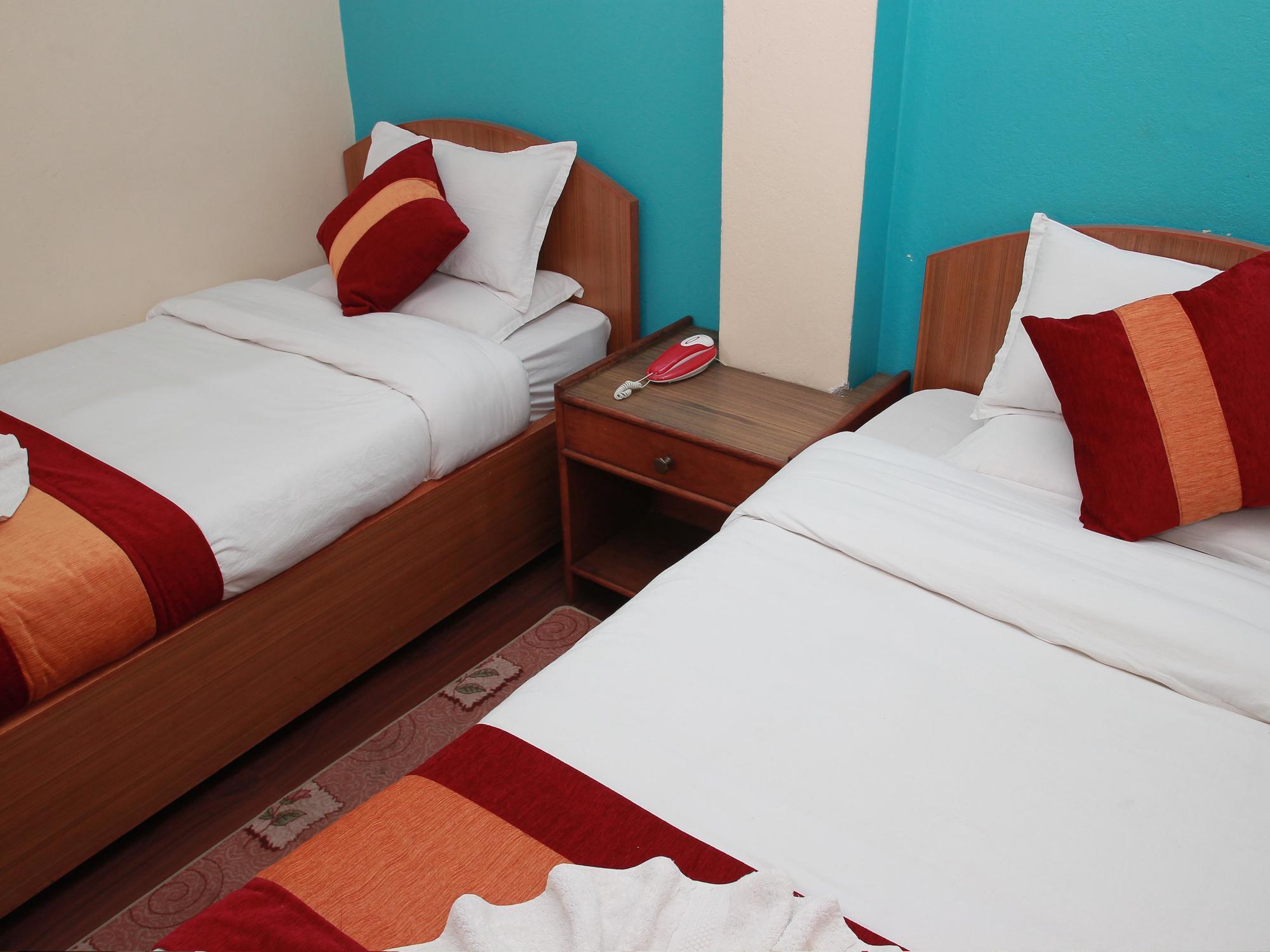 Shree Tibet Family Guest House Катманду Екстер'єр фото