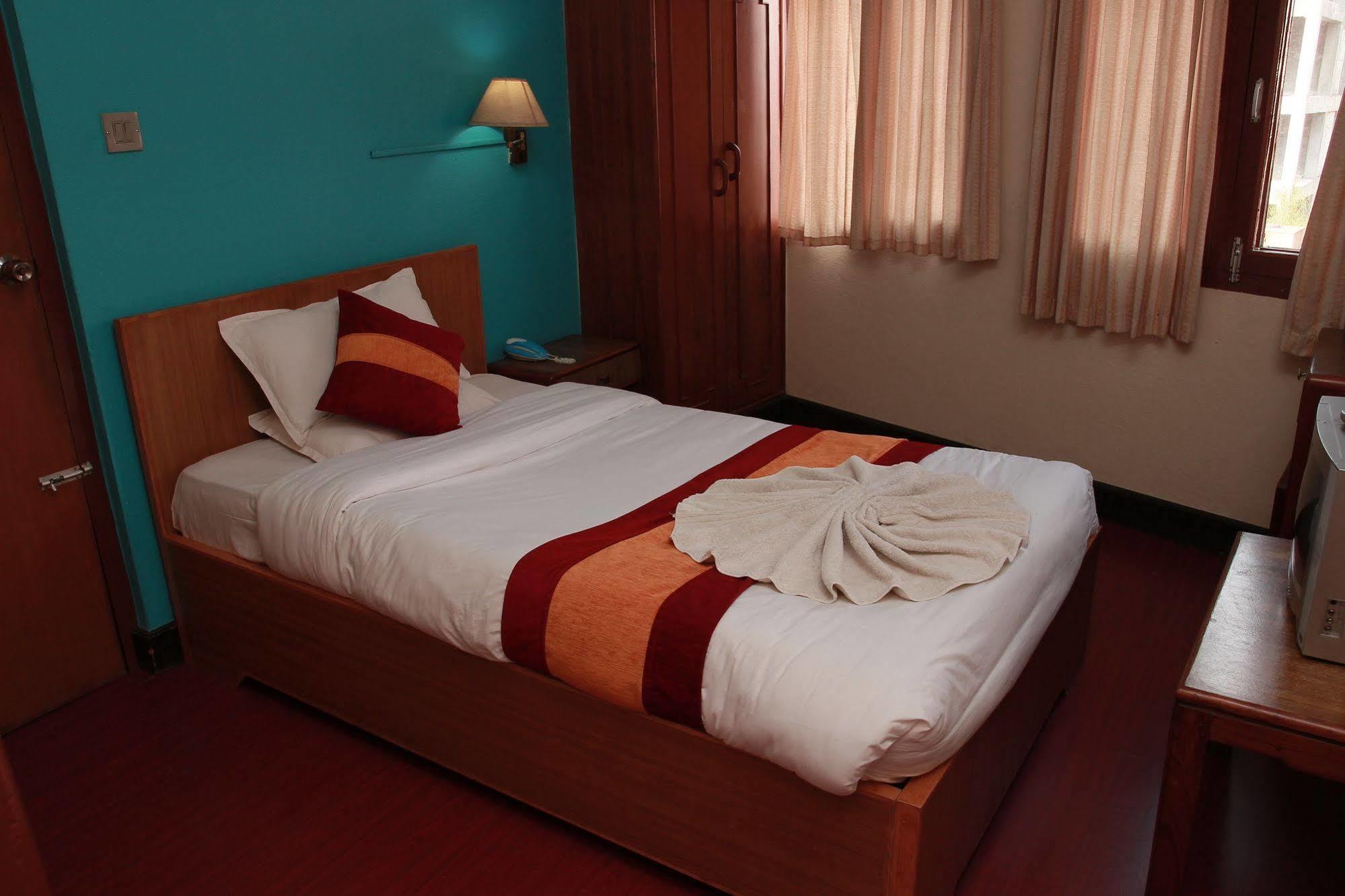 Shree Tibet Family Guest House Катманду Екстер'єр фото